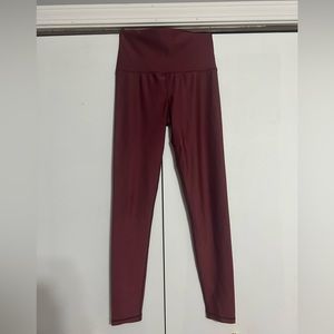 Aerie leggings maroon.